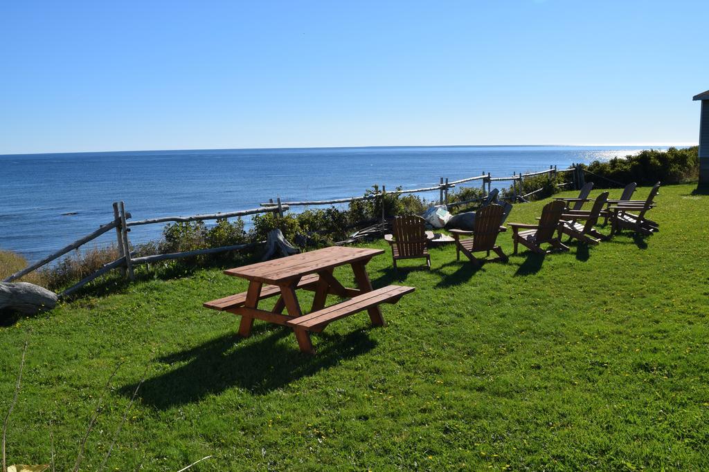 Les Cabines Sur Mer Cap-des-Rosiers Luaran gambar