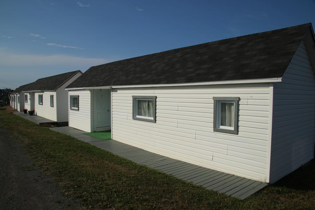 Les Cabines Sur Mer Cap-des-Rosiers Luaran gambar
